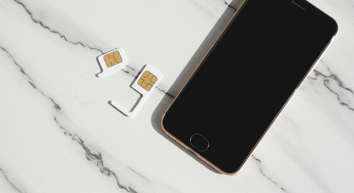 【最新】軽量スマホSIMフリーおすすめ7選｜150g以下でバッテリー長持ちモデル